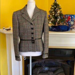 Beautiful Tahari tweed jacket